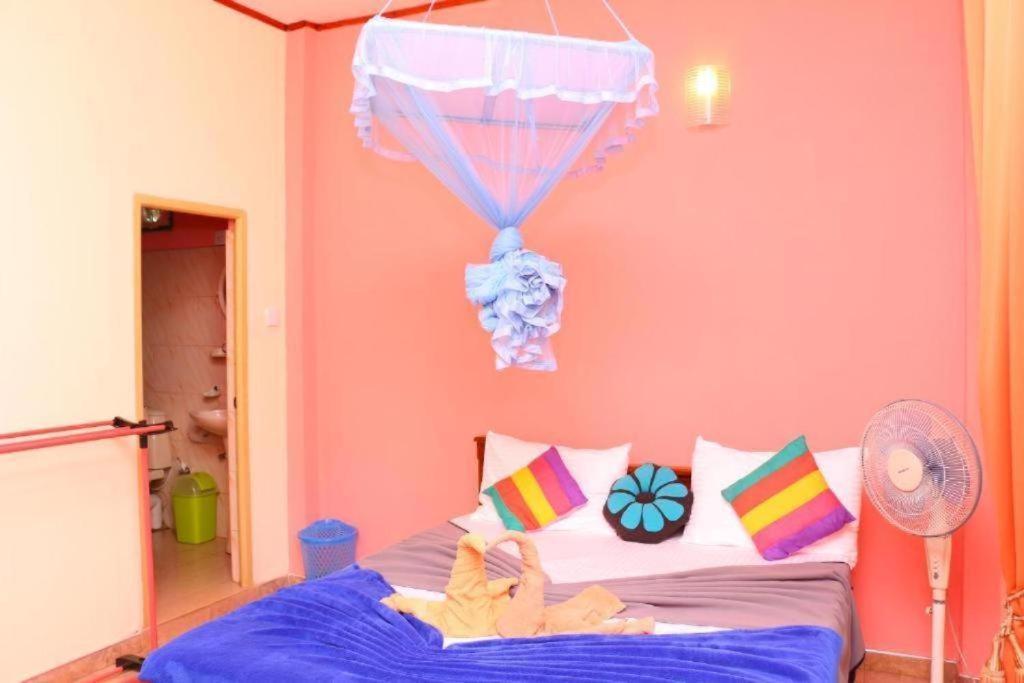 Little Heaven Guest Hotel เอลลา ภายนอก รูปภาพ